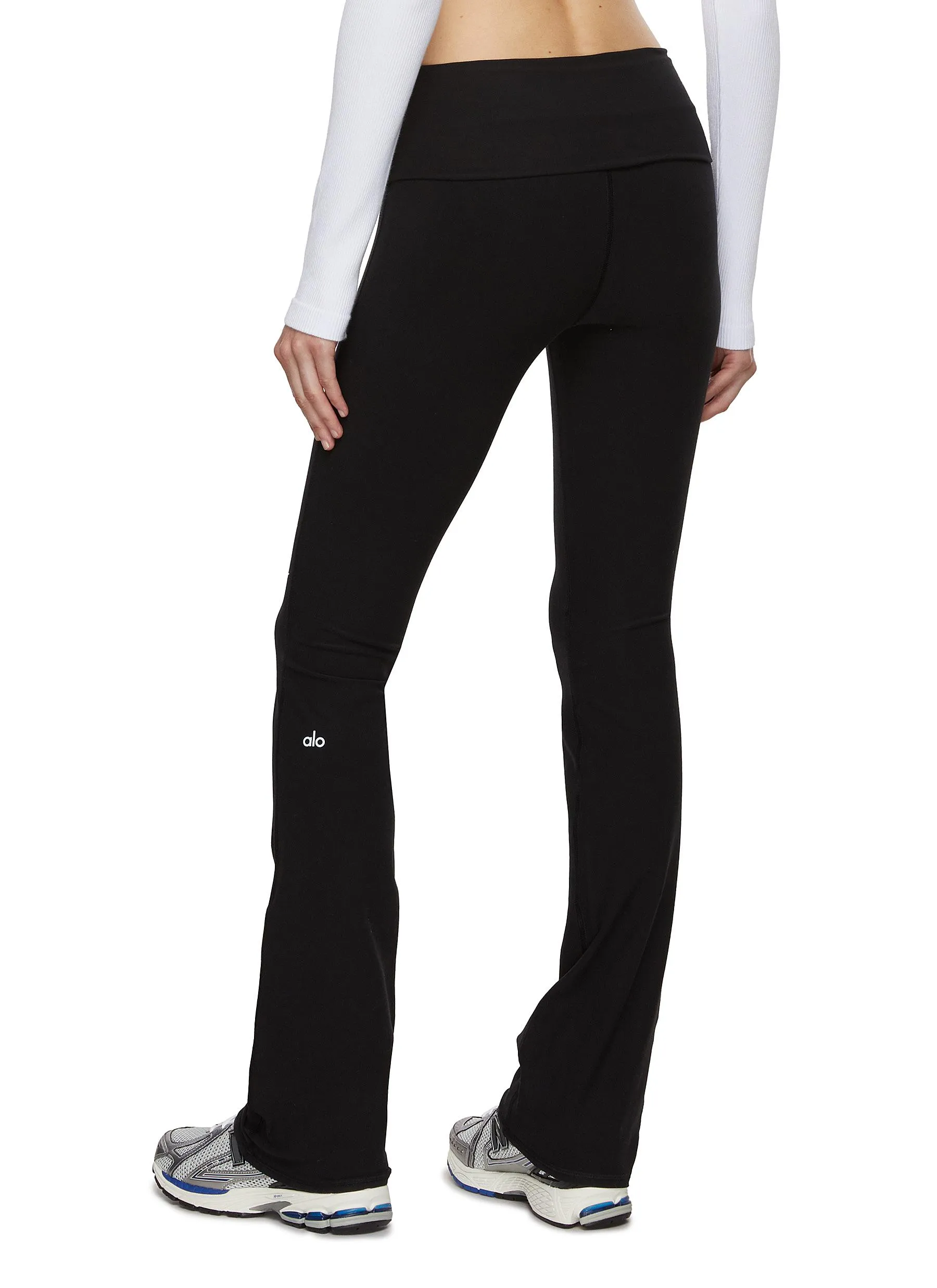 -----------ALO YOGA ---- ------------ ----Alosoft Bootcut Leggings --