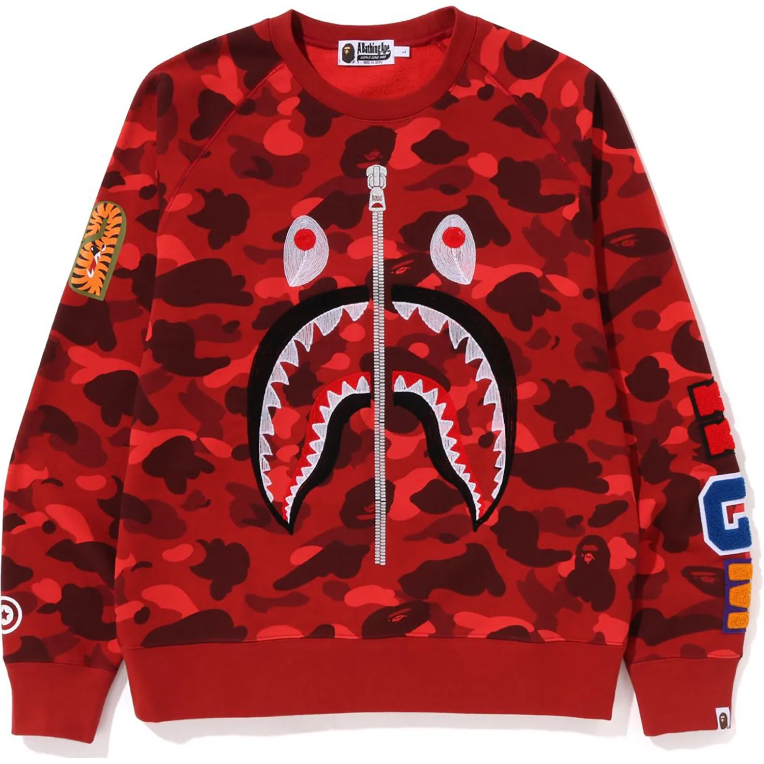 COLOR CAMO EMBROIDERY SHARK CREWNECK MENS