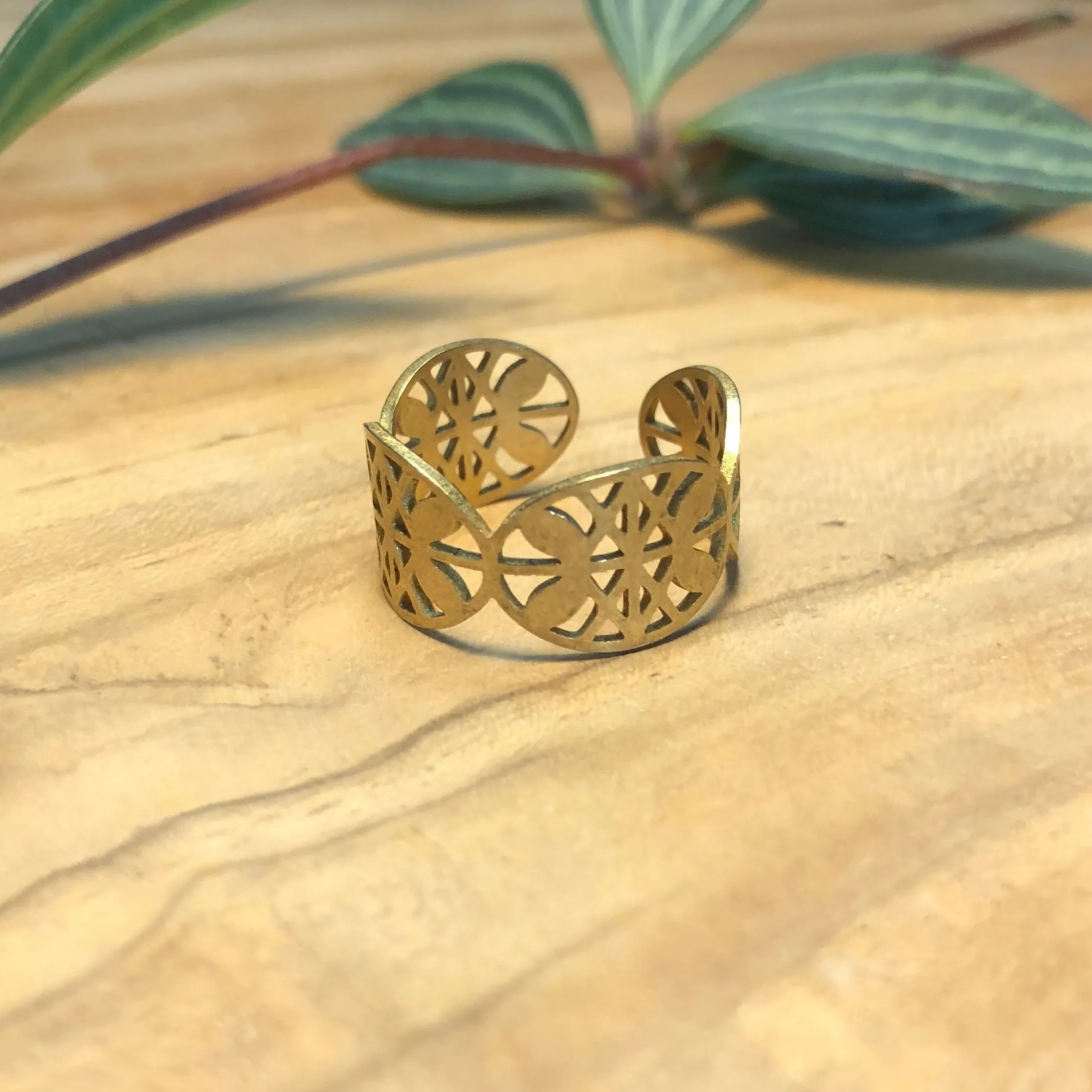 Kestley Ring - Lace