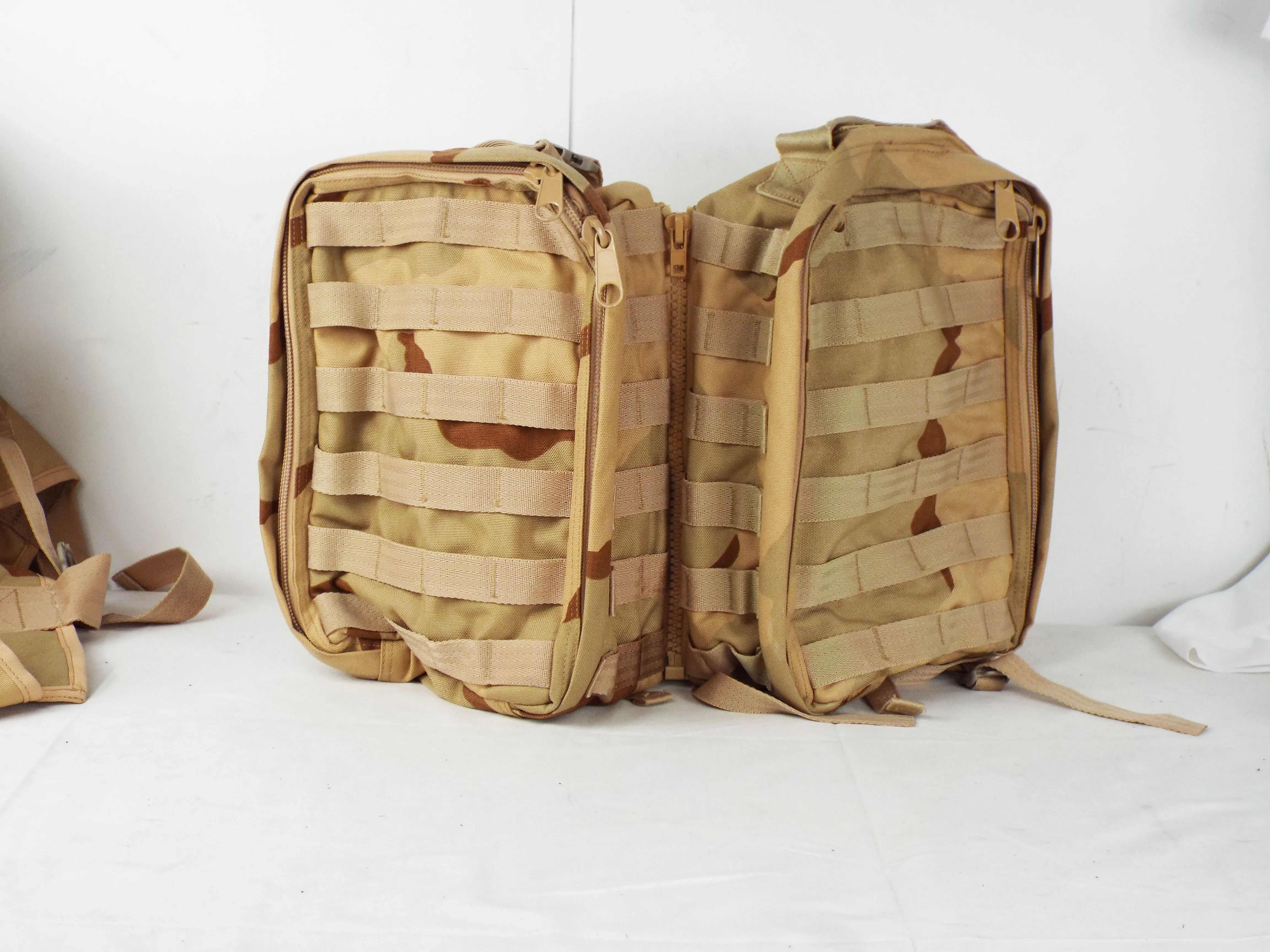 Miltec Desert camouflage - emergency stretcher - folds into back pack - Unissued condition