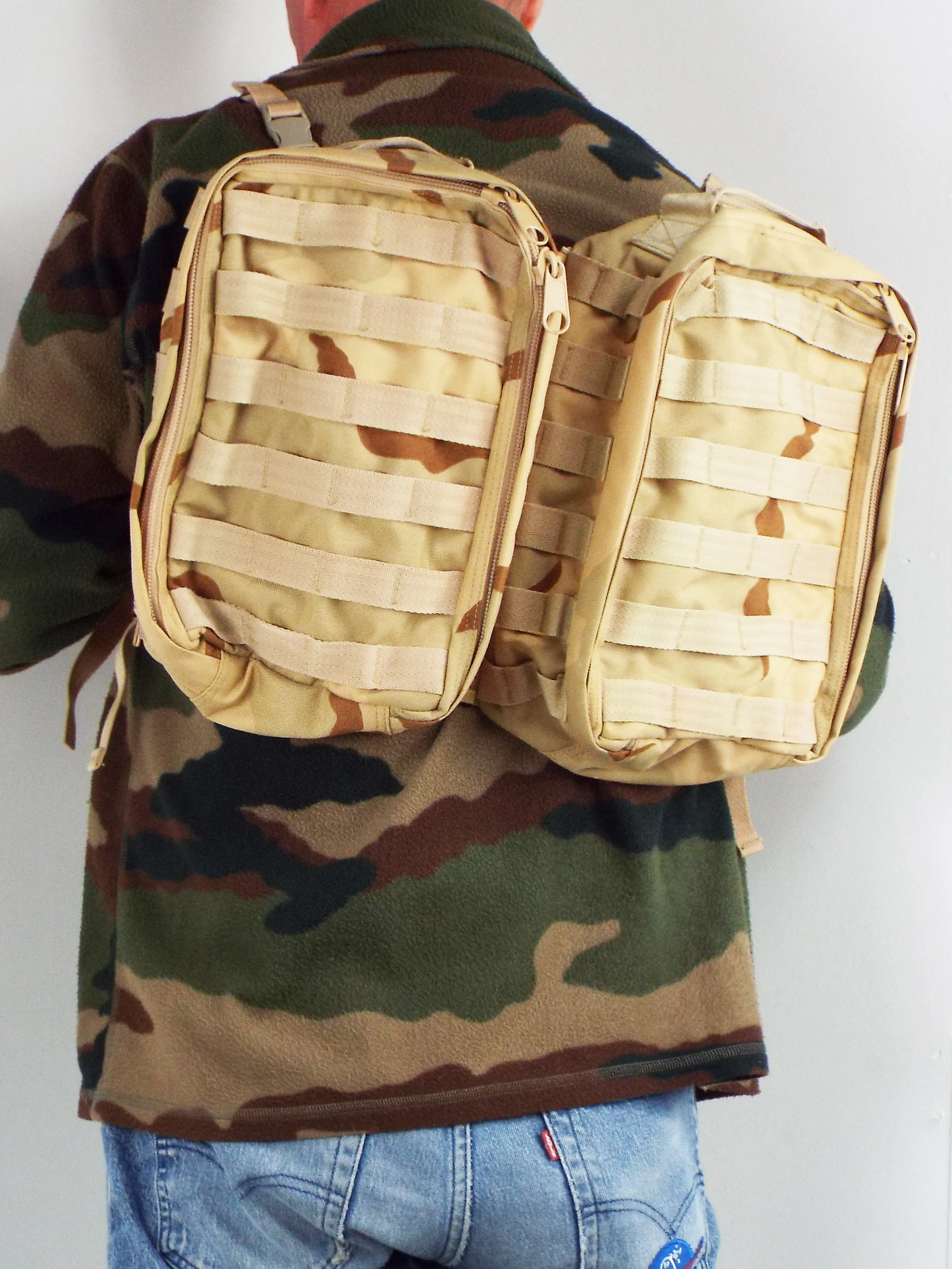 Miltec Desert camouflage - emergency stretcher - folds into back pack - Unissued condition