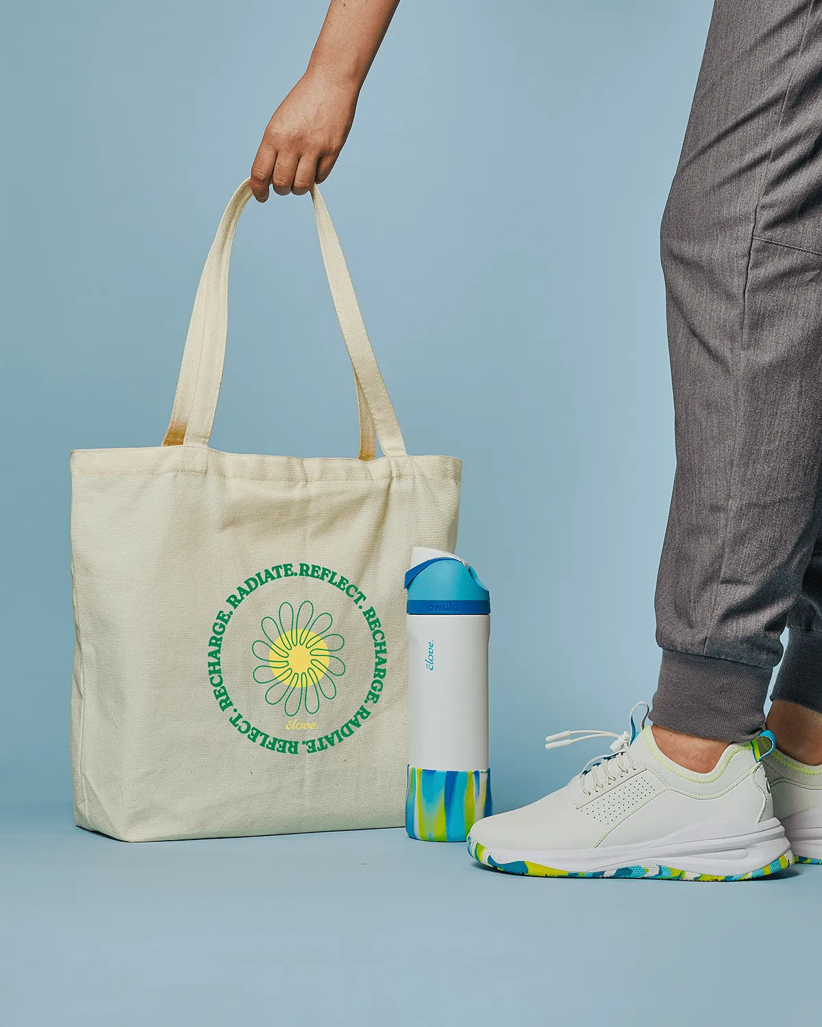 Radiate Reflect Recharge Tote