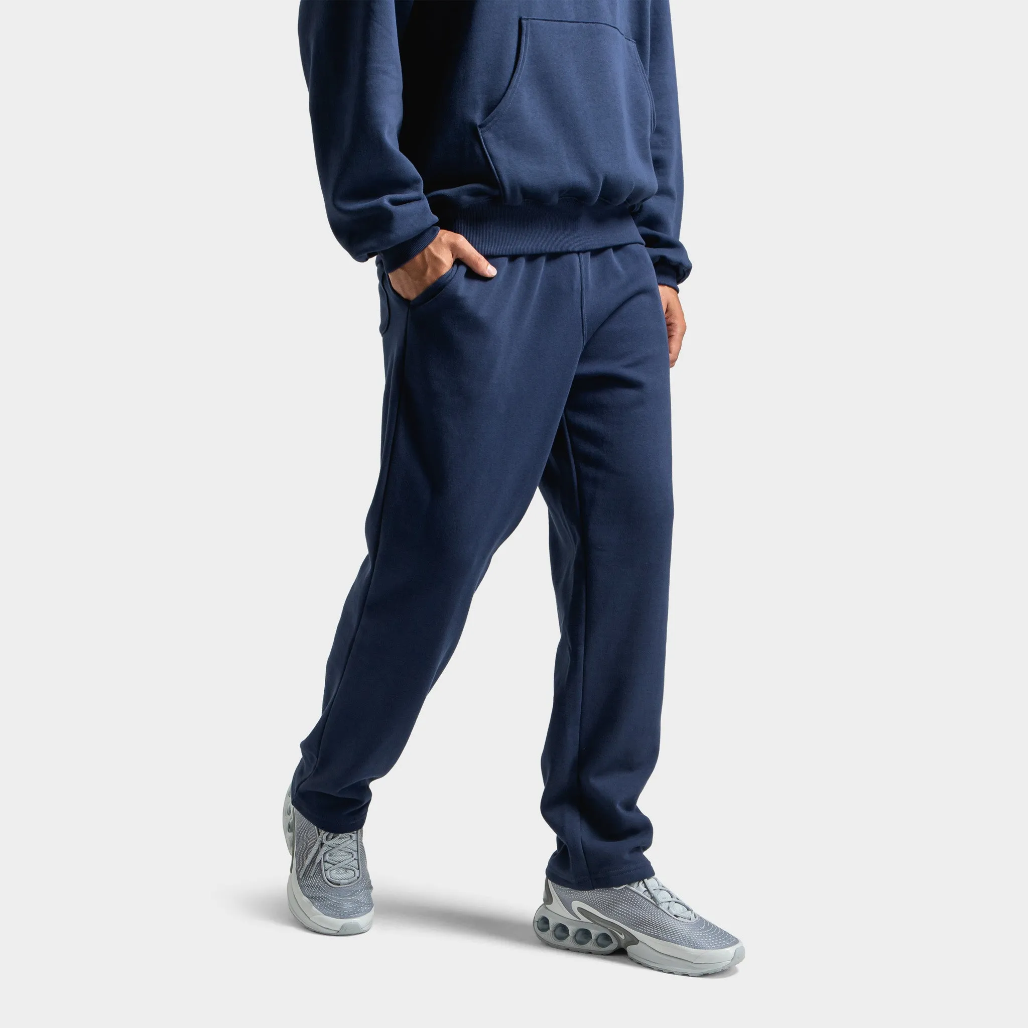 The North Face Evolution Straight Leg Sweatpants Summit Navy / TNF White