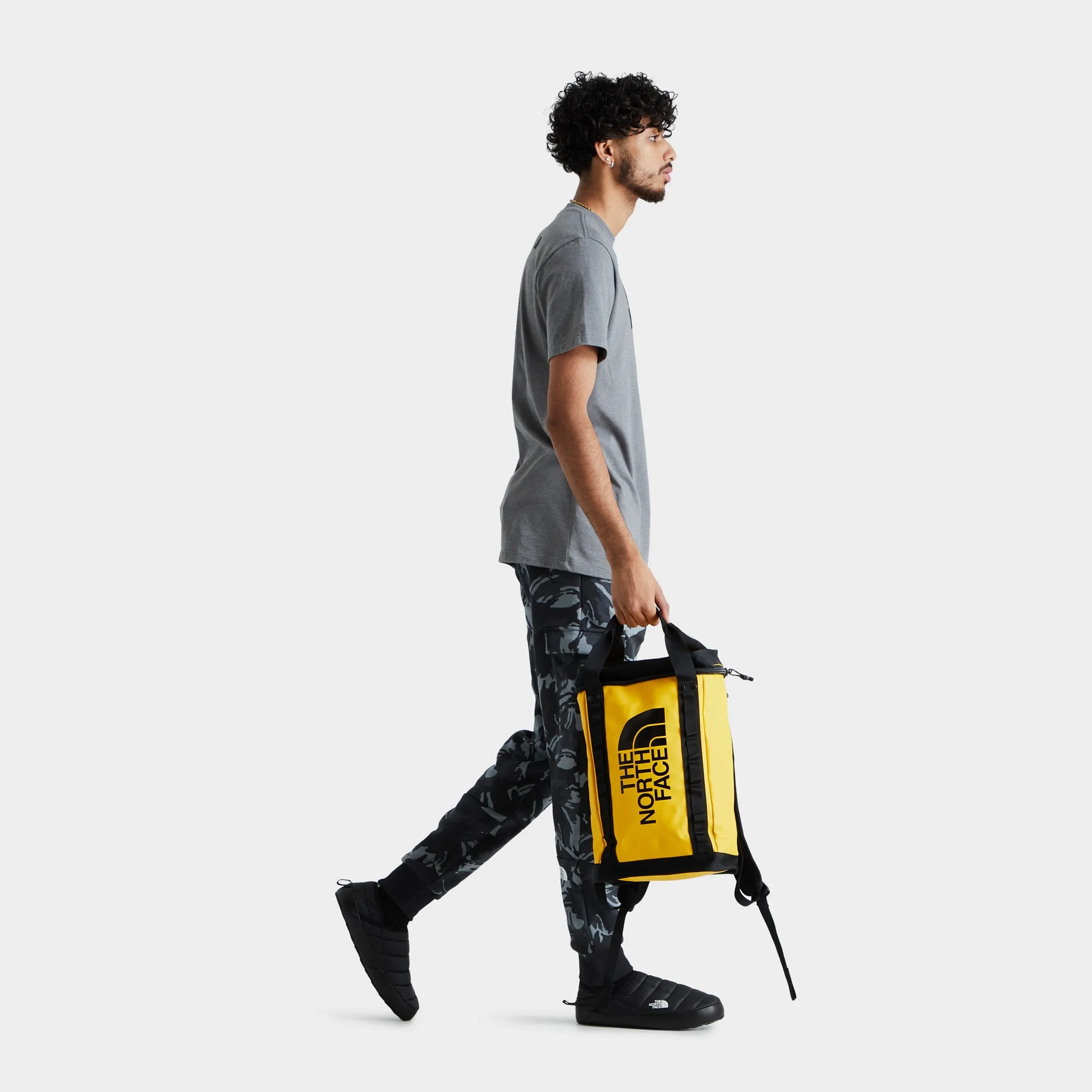 The North Face Explore Fusebox S Daypack Summit Gold / TNF Black