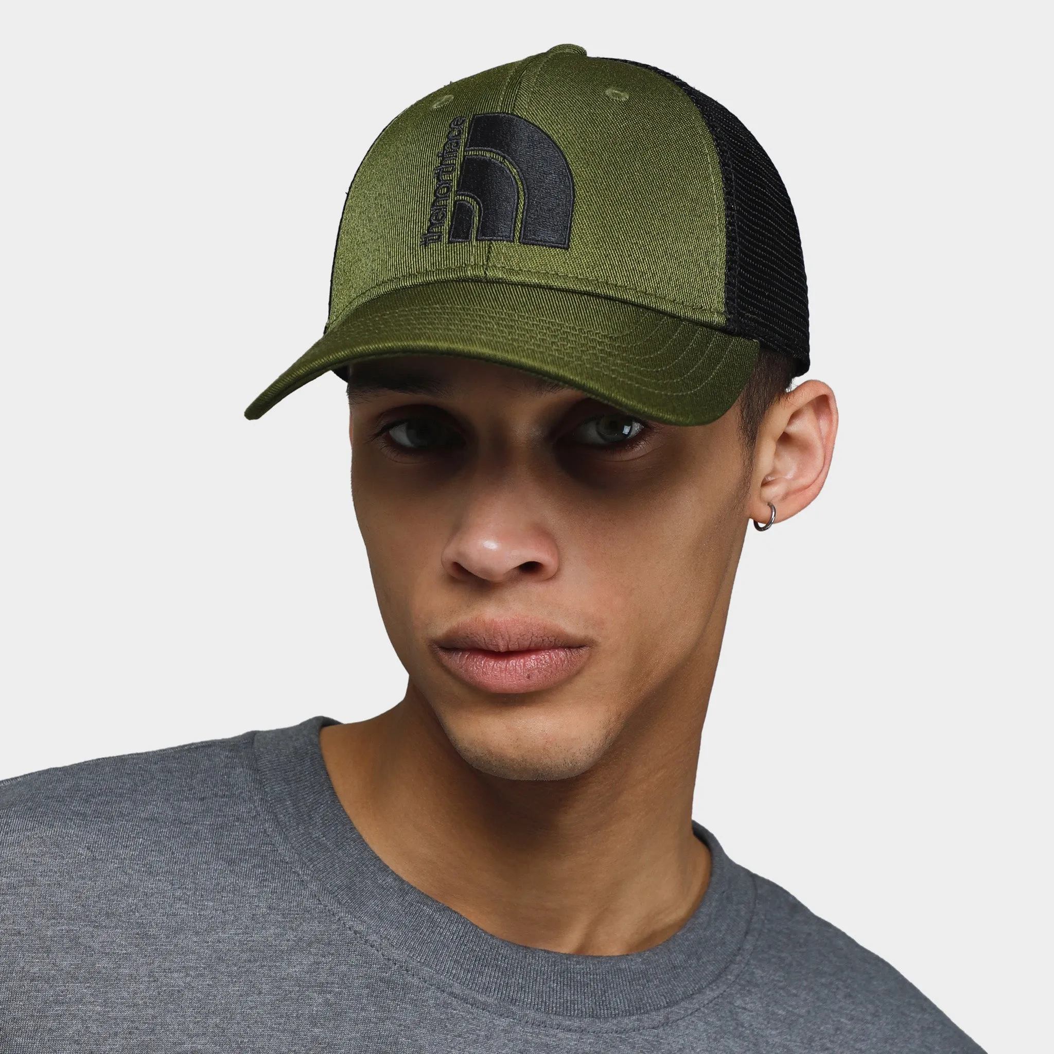 The North Face Mudder Trucker Forest Olive / TNF Black