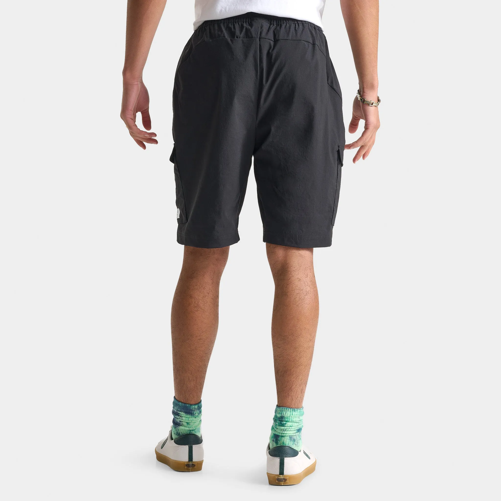 The North Face Trishull Cargo Shorts / TNF Black