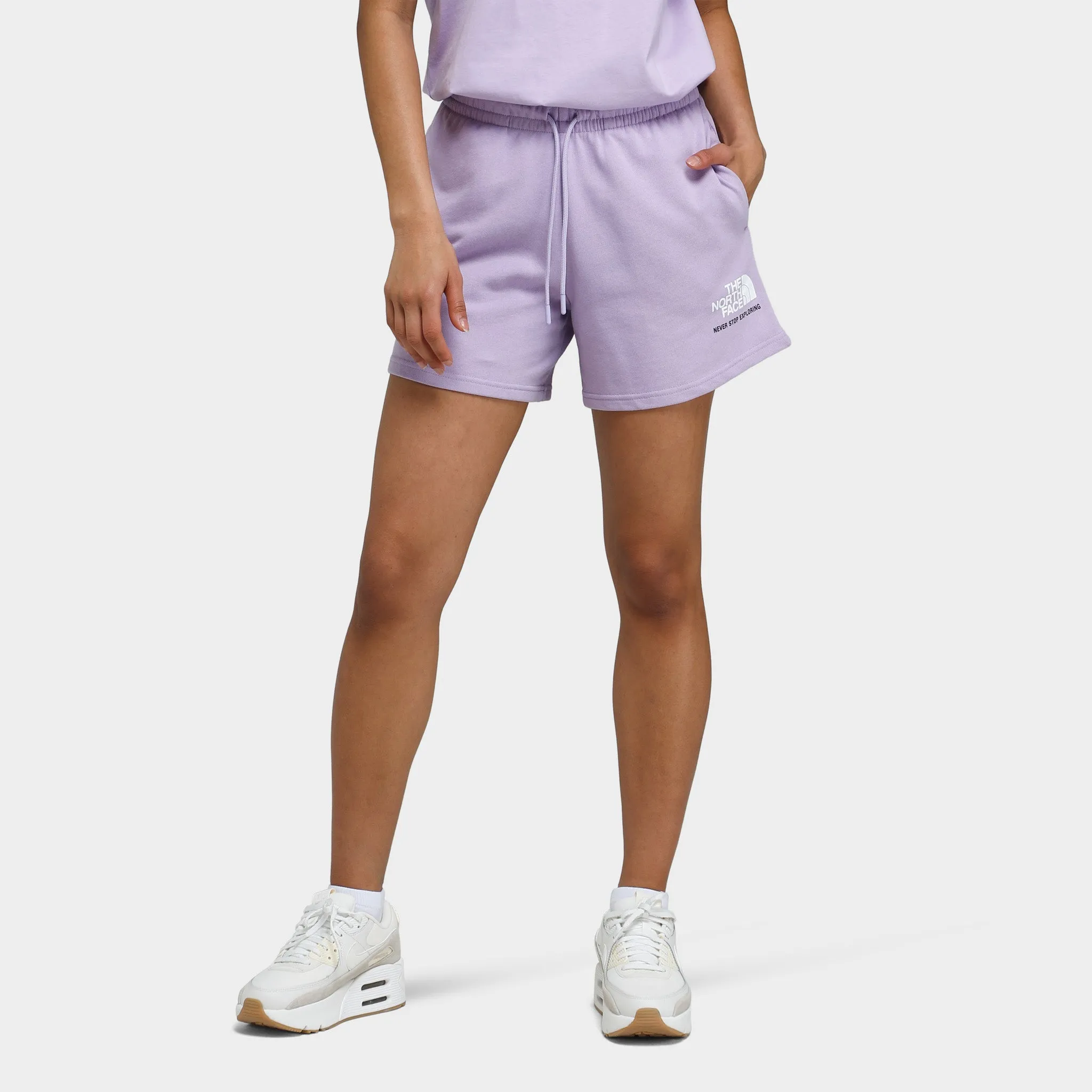 The North Face Women's Coordinates Graphic Shorts / Lite Lilac