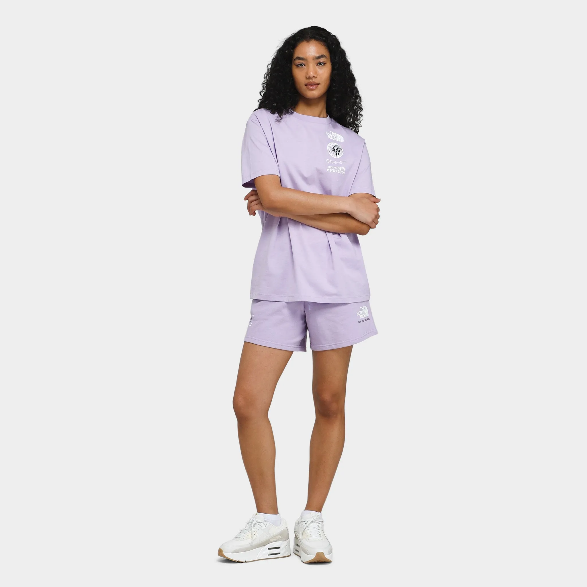 The North Face Women's Coordinates Graphic Shorts / Lite Lilac