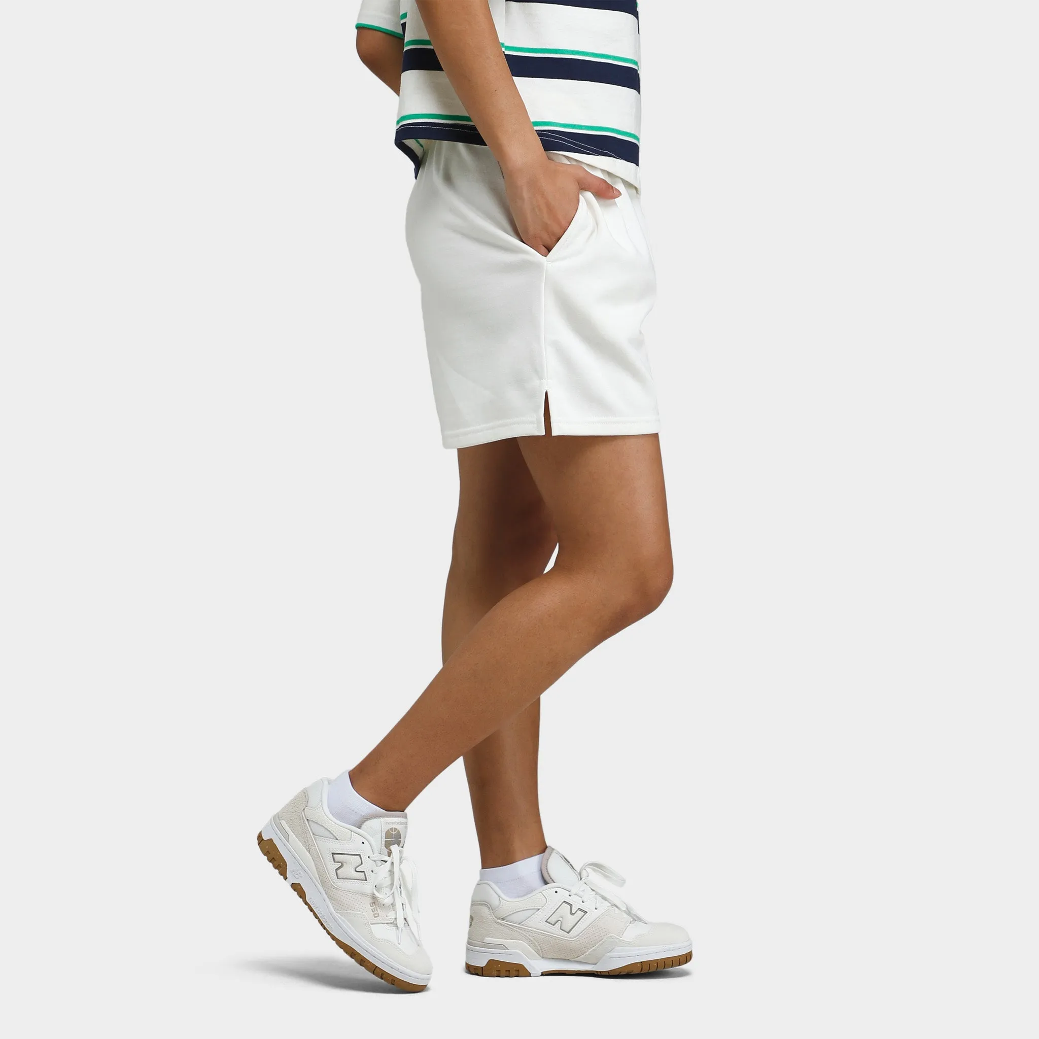 The North Face Women's Evolution Shorts / White Dune