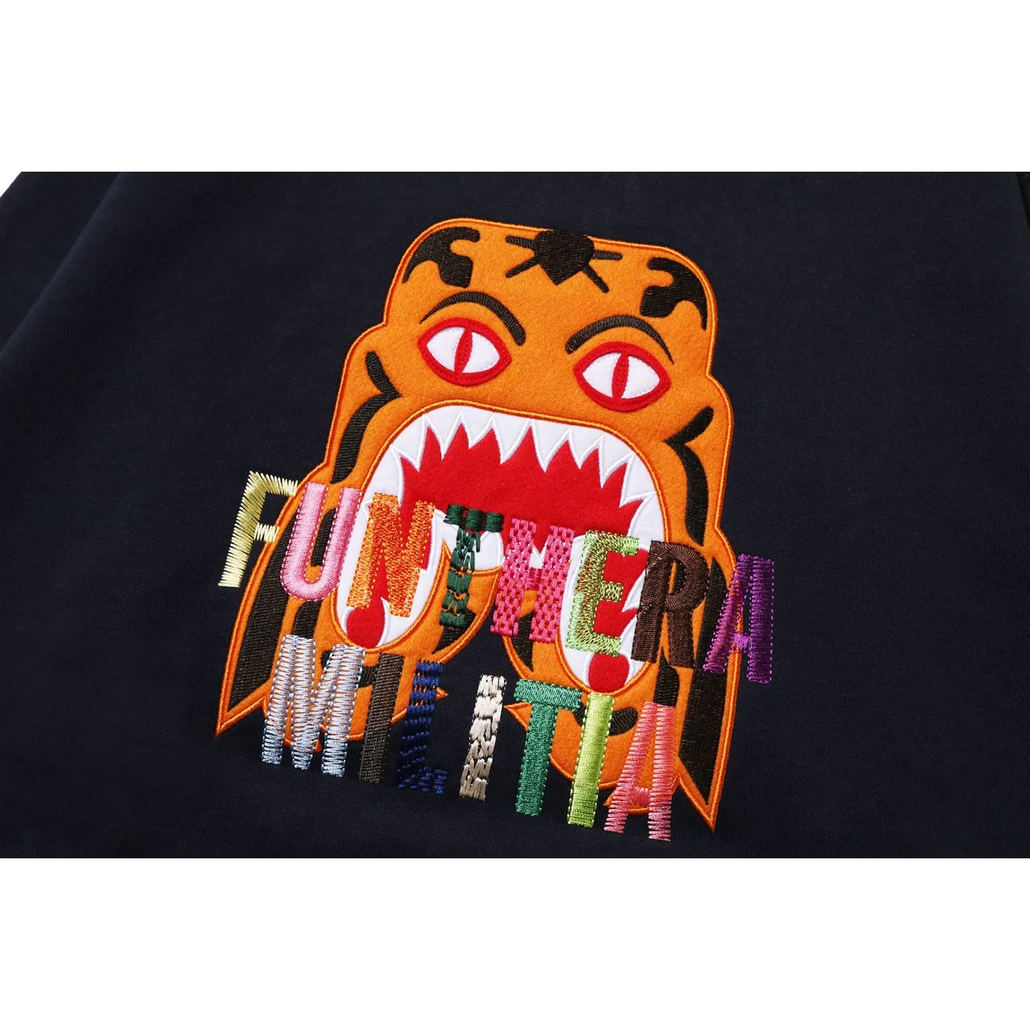 TIGER EMBROIDERY CREWNECK MENS