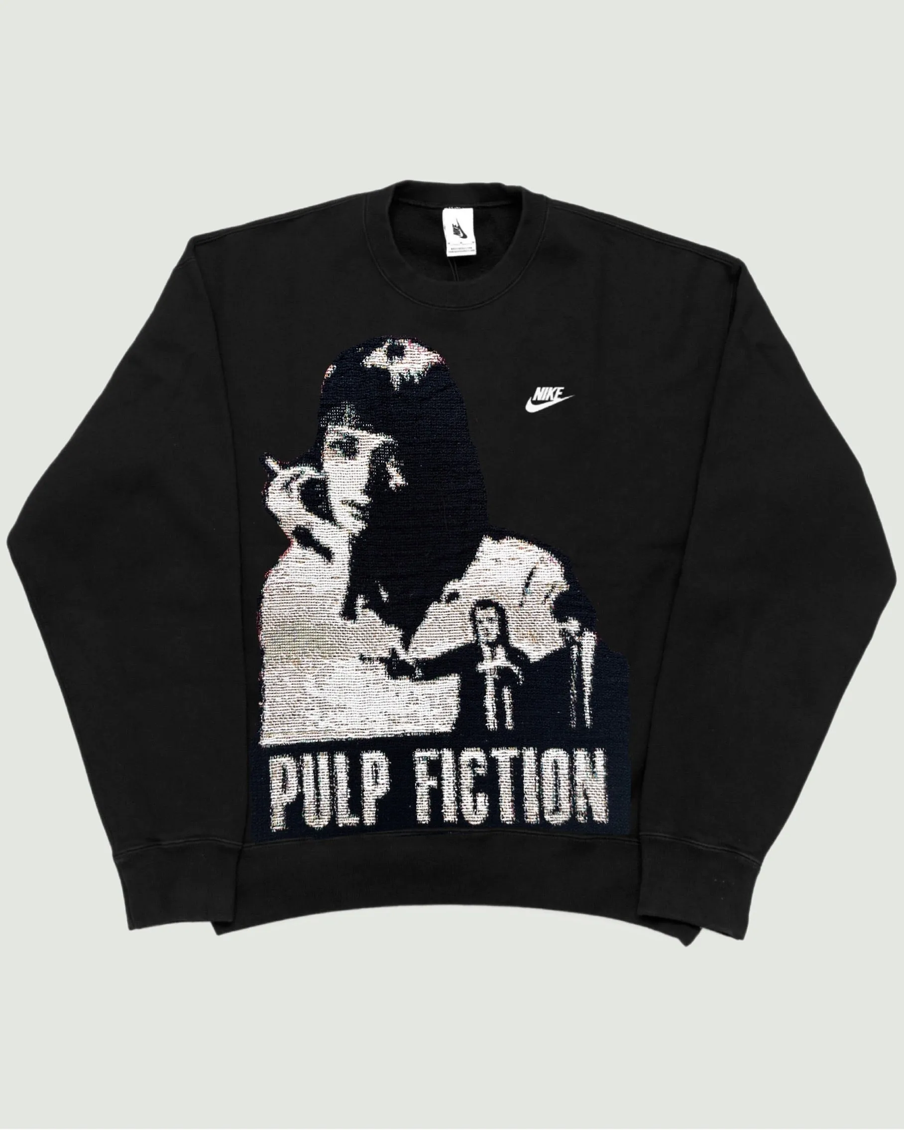 VA-SS22-561 PULP FICTION NIKE RETRO REWORK CREWNECK