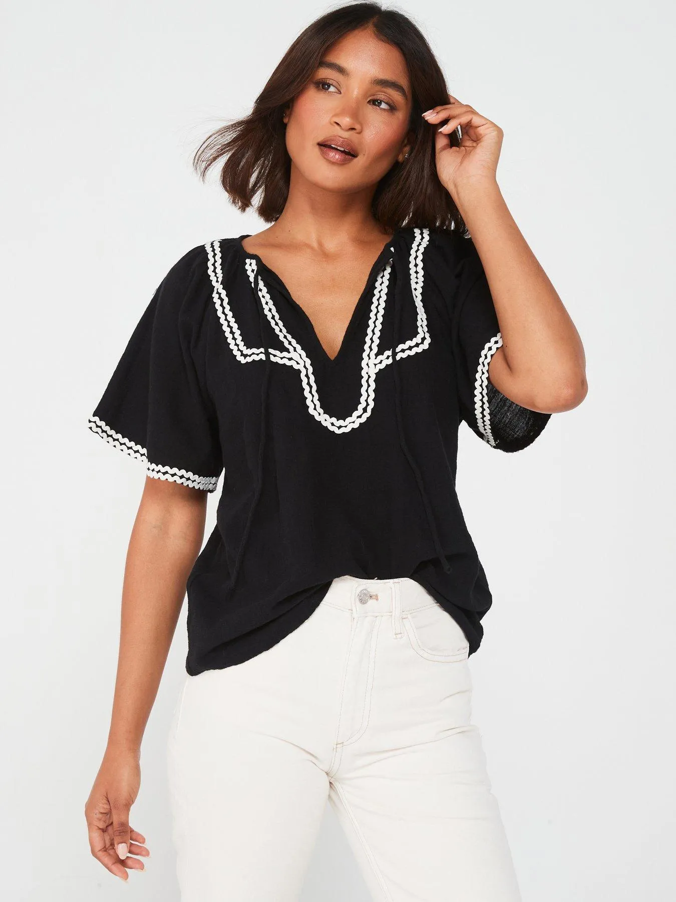 Vila Stitch Detail Blouse - Black