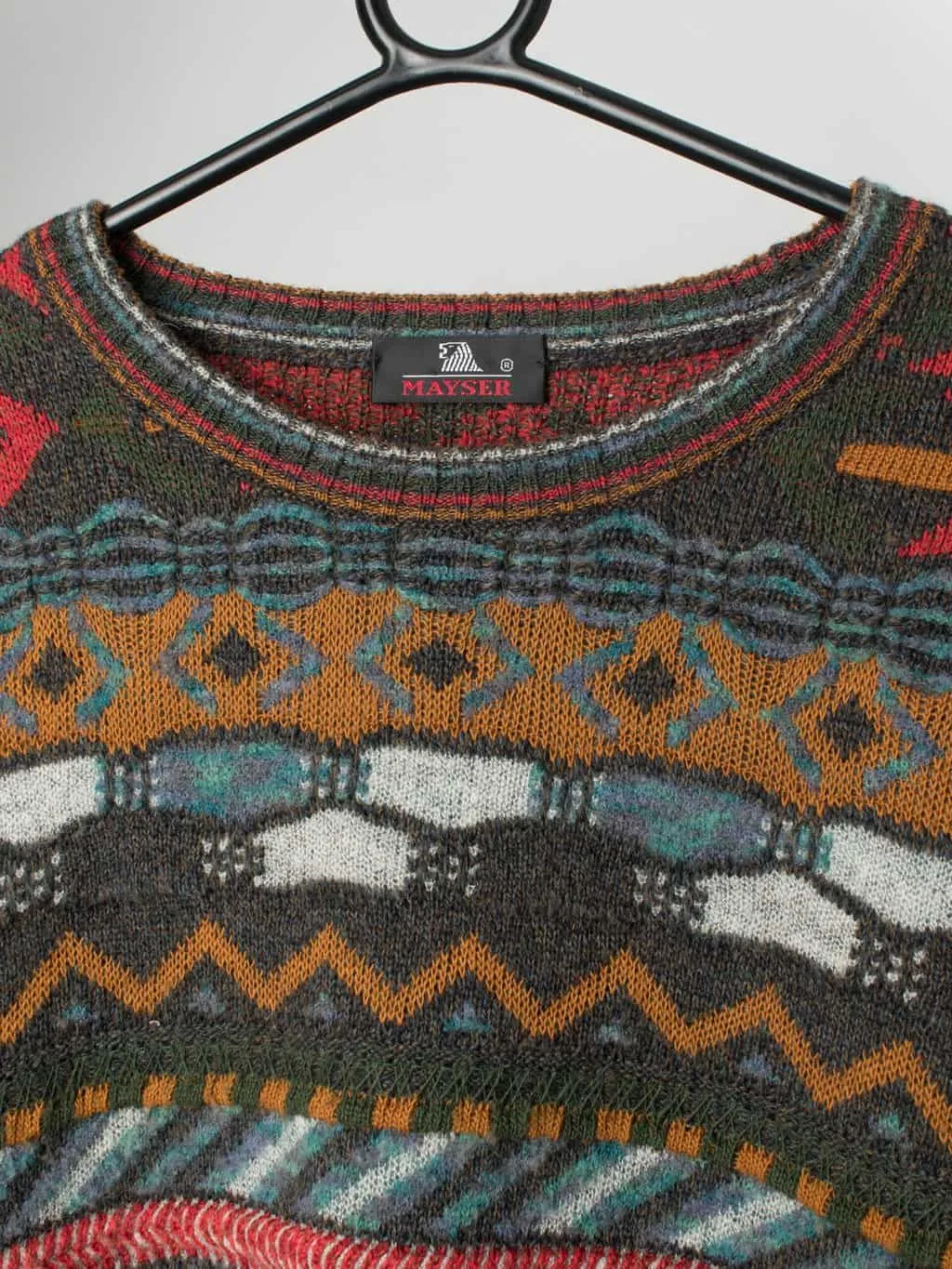 Vintage men’s geometric patterned jumper – Large